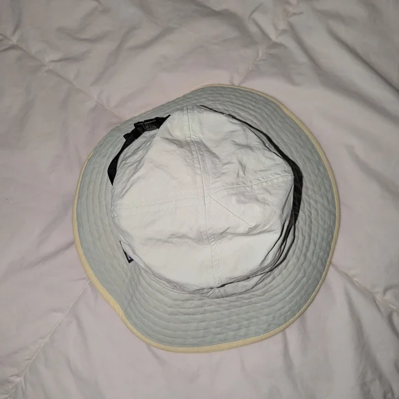 Patagonia Light Gray Bucket Hat - Picture 7 of 8